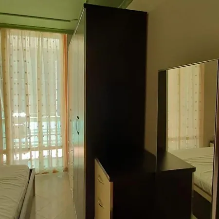 Mikpritja Kavaje Golem (Tirana)